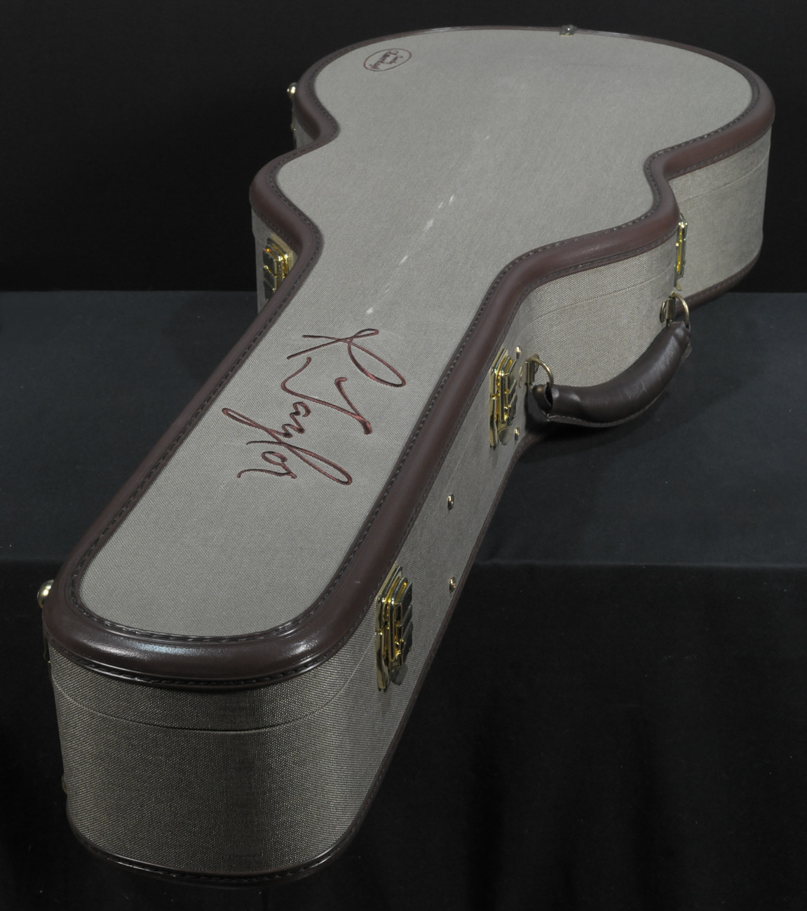 Taylor Guitar Case NEW for Sale in San Francisco, CA - OfferUp